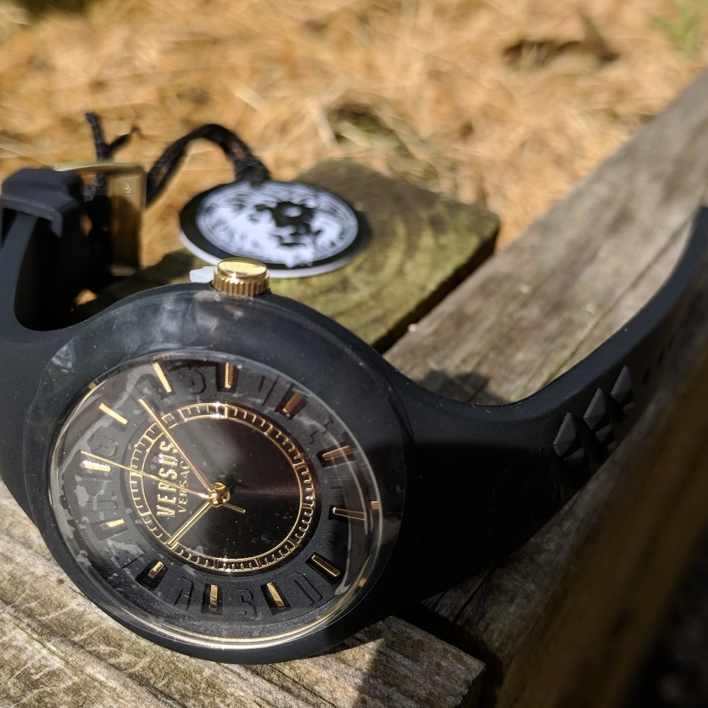 Versus Versace Womens Fire Island Watch VSPOQ1018